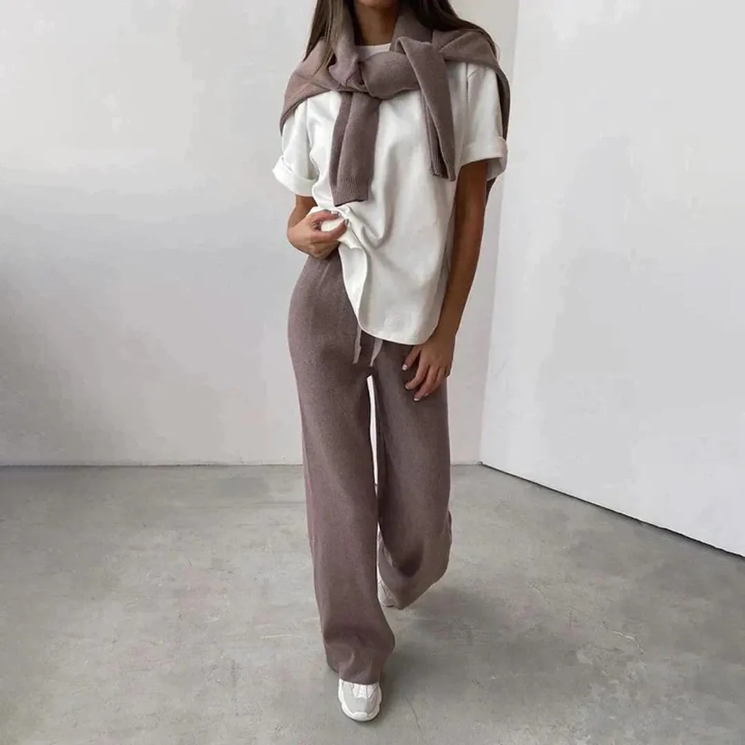 Cashmere sets for women - stylish and comfortable
