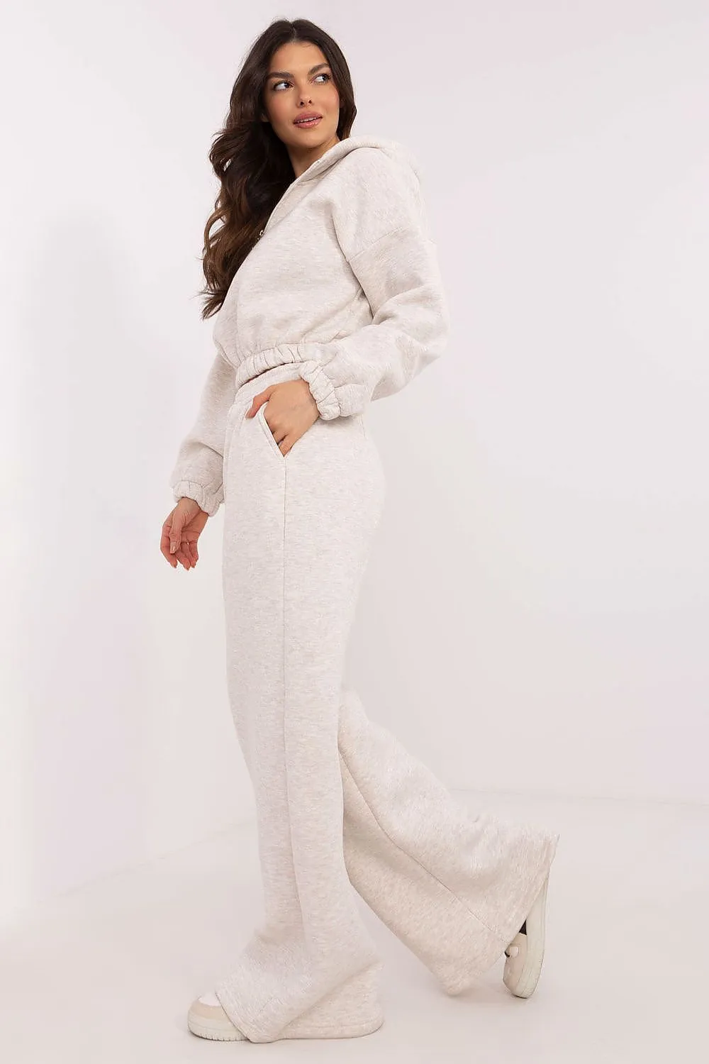 Comfortable stylish women's tracksuit