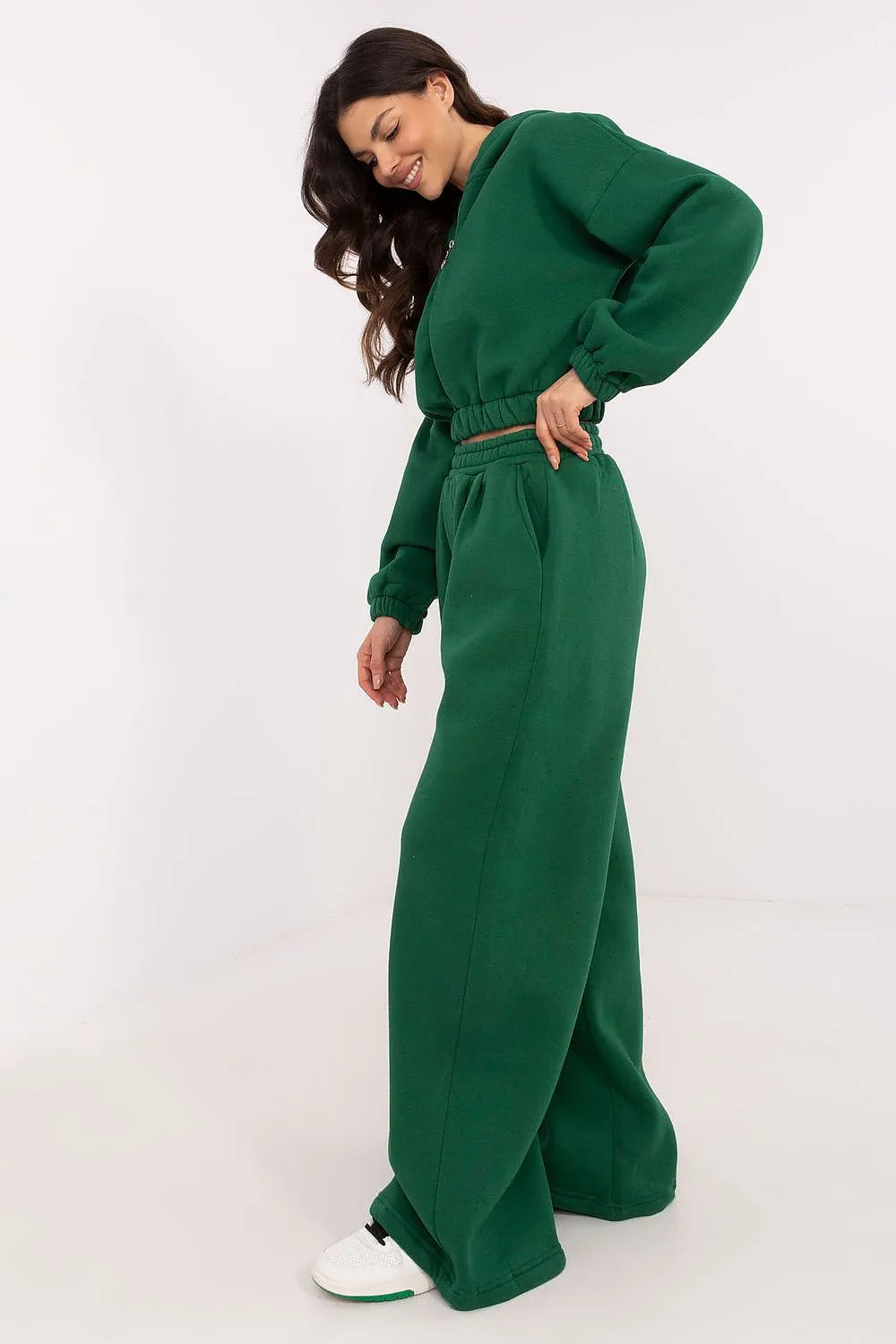 Comfortable stylish women's tracksuit