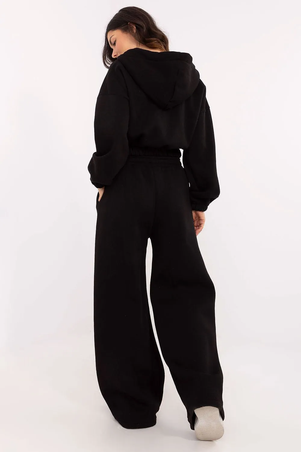 Comfortable stylish women's tracksuit