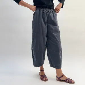 Cut Loose | Pinwheel Corduroy Lantern Pant in Anthracite