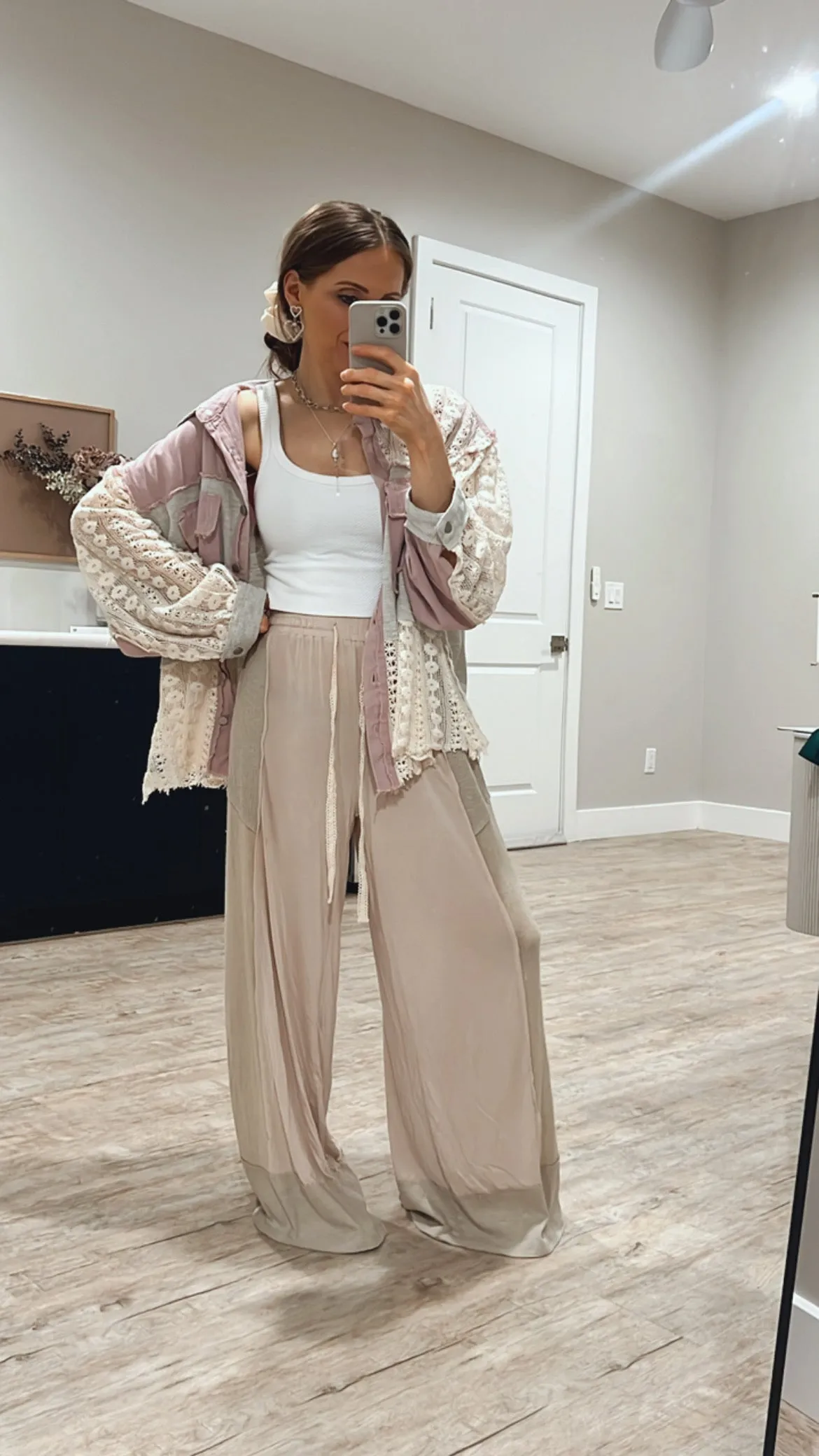 Elastic Waistband Color Block Solid Knit Pants