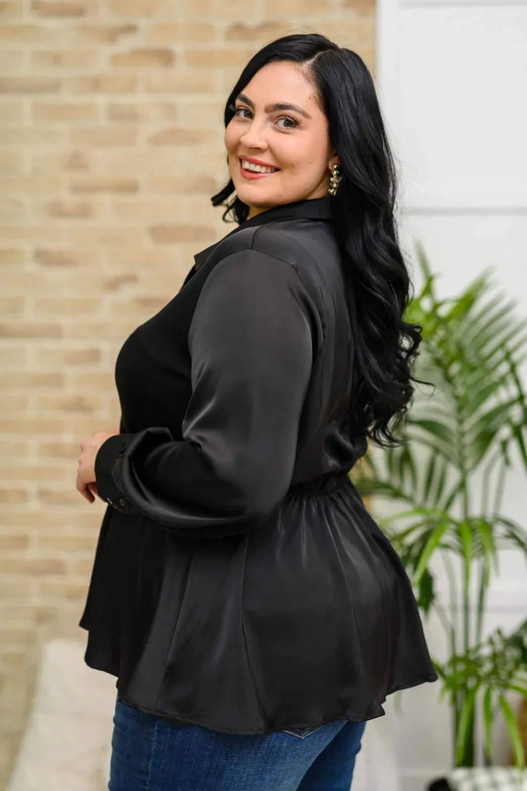 Little Love Songs Blouse in Sleek Black