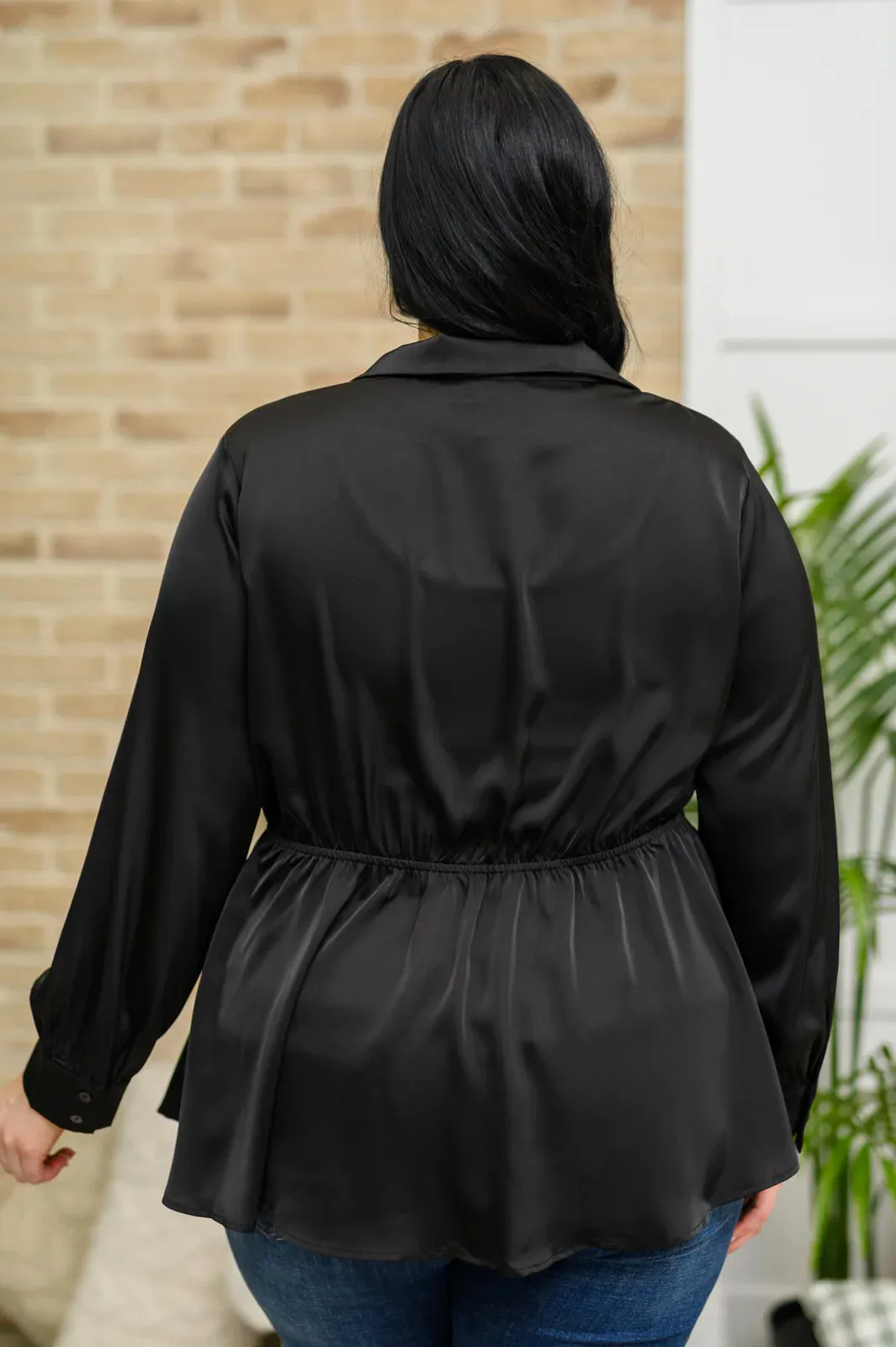 Little Love Songs Blouse in Sleek Black
