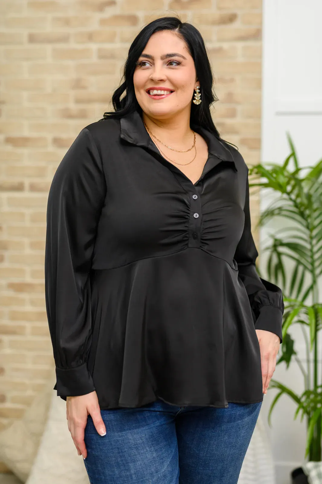Little Love Songs Blouse in Sleek Black
